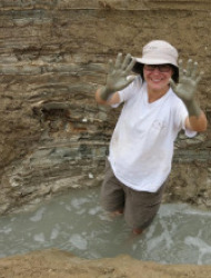 Yael Ebert (PhD, 2020) Yael Ebert